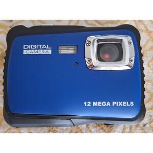 Vmotal kids waterproof digital camera- 2" display- takes 2 AAA batteries- NWOB
